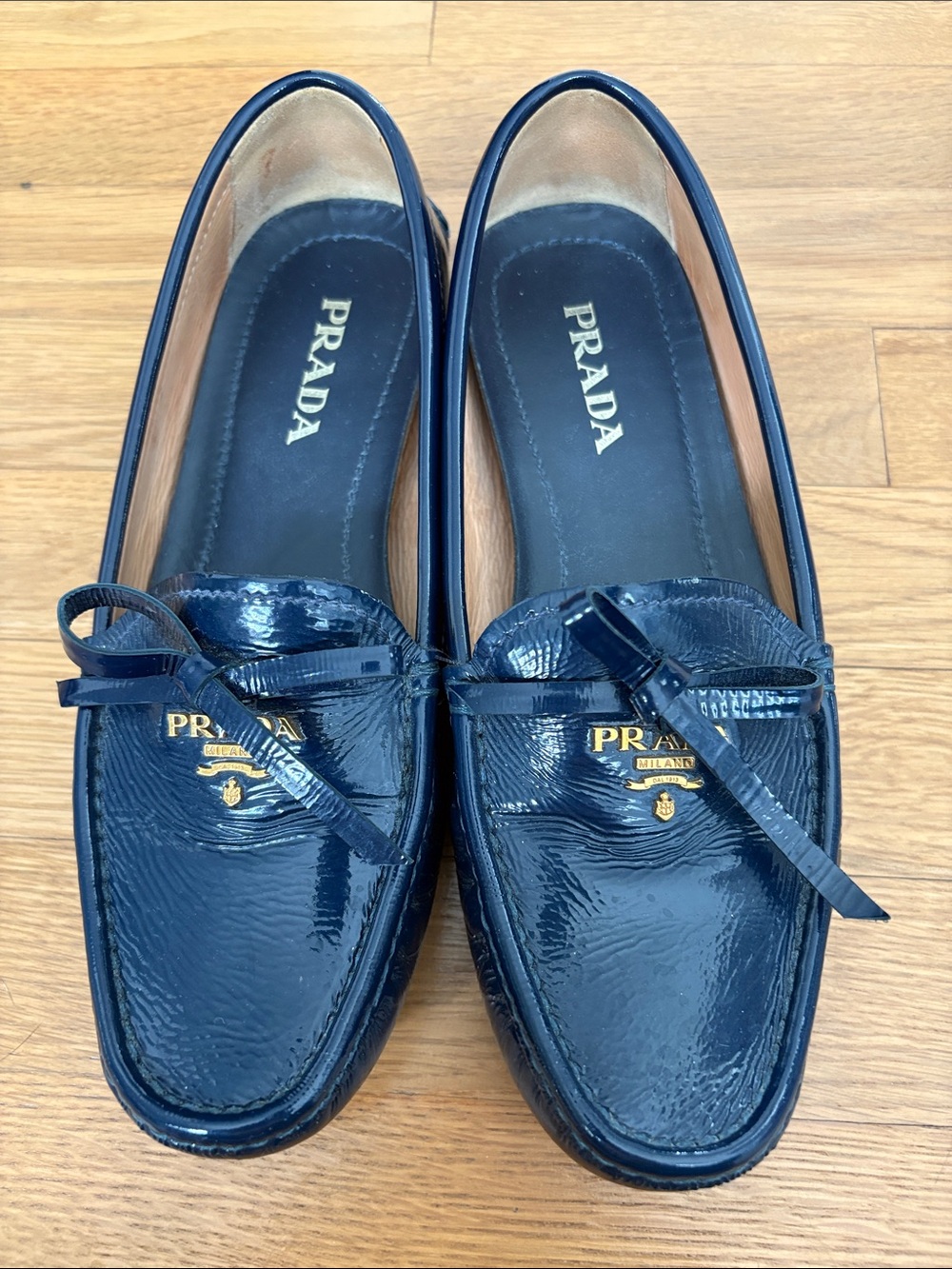 Prada Saffiano Navy Blue Patent Leather Driving Loafers with Gold Logo Size 6.5